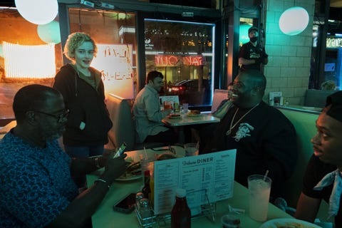 ozark l to r julia garner as ruth langmore, killer mike as self in season 4 part 2 episode 1 of ozark cr tina rowdennetflix © 2022