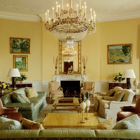 Michael Smith Shares Secrets of Decorating the Obama White House