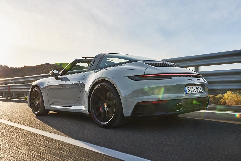 2022 Porsche 911 GTS Makes More Power Than the Iconic 993 Turbo S