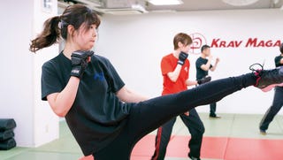 とっさの時に身を守る 女性が知っておくべき護身術 とっさの時に身を守る 女性が知っておくべき護身術