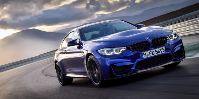 BMW Boss Promises a Manual Transmission In the Next M4