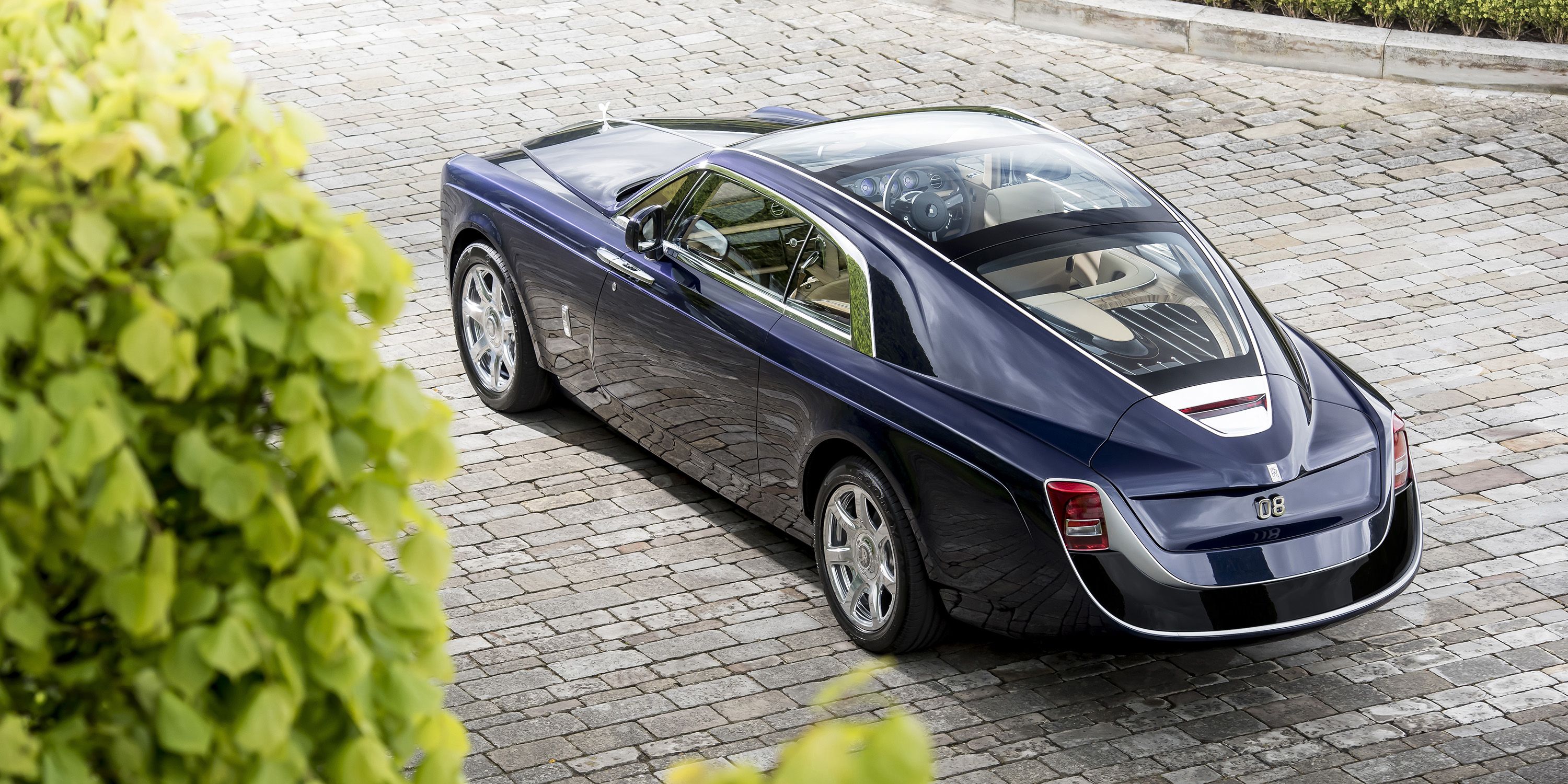 rolls royce phantom sweptail