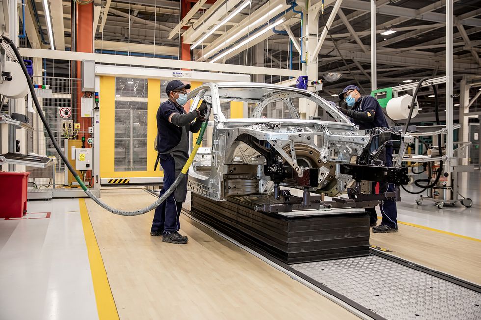 BMW's Neue Klasse EVs Will Be Built at This Plant