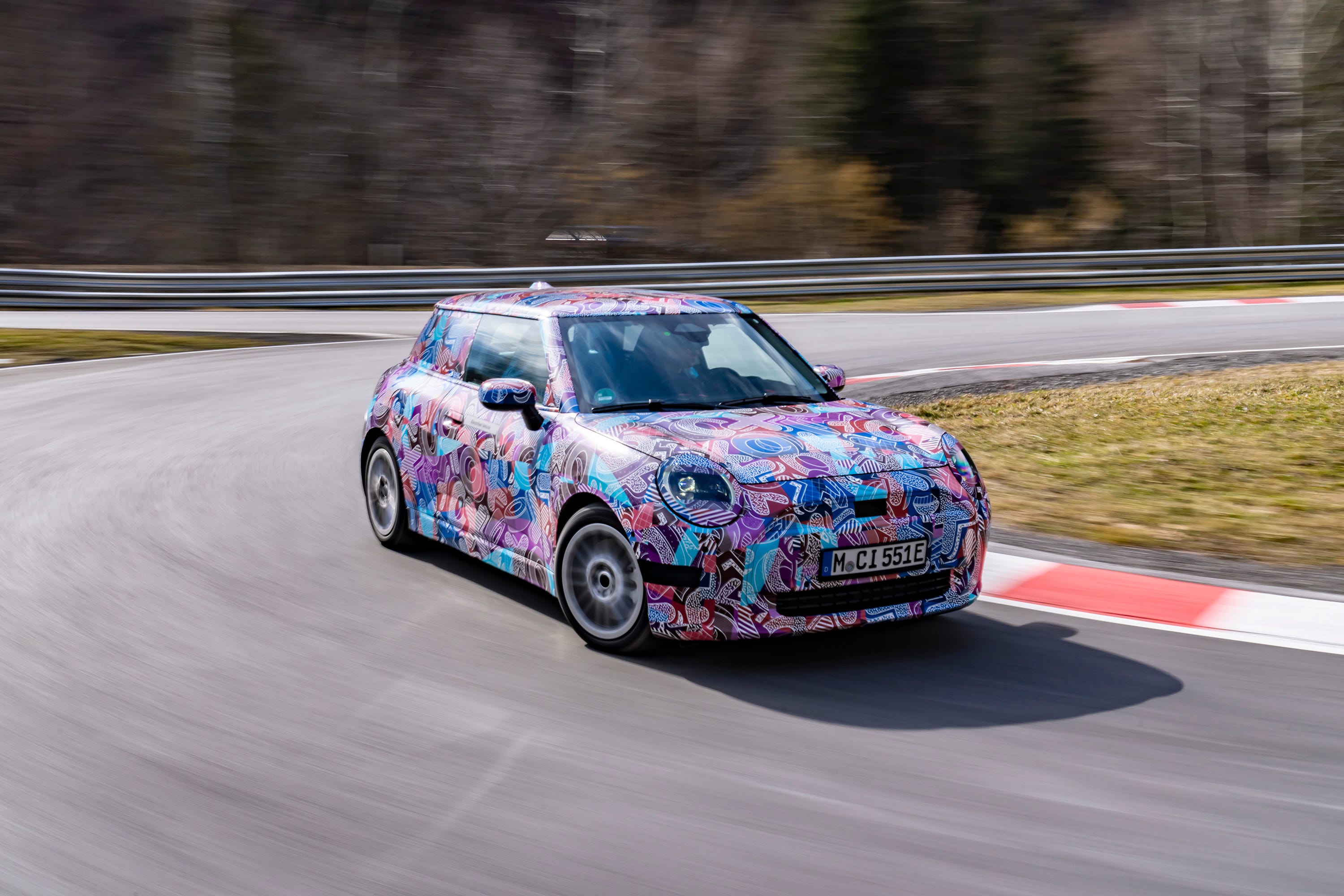 New Mini EV Promises More than Double the Range of the Current Car