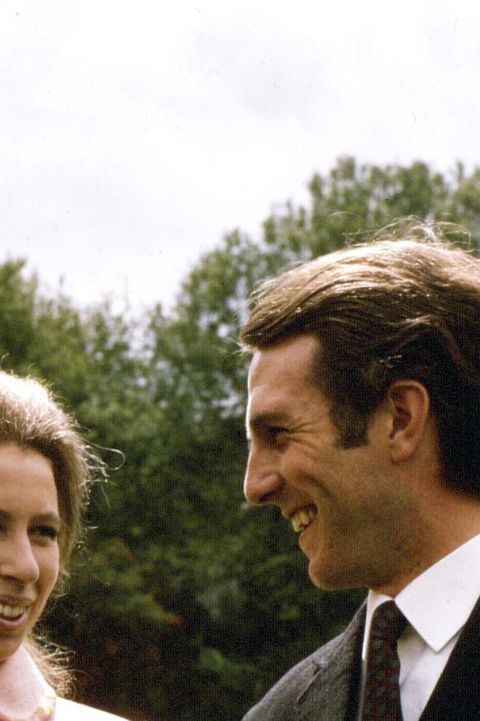 25 Photos Of Princess Annes Best Jewelry And Tiara Moments