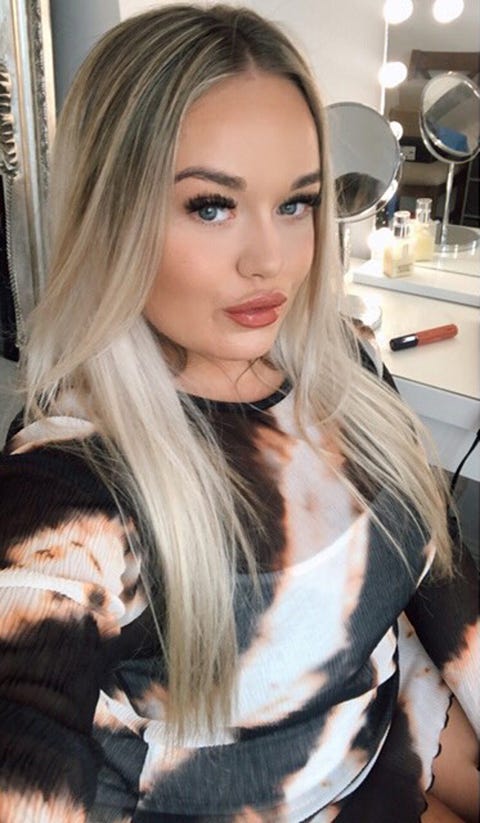 Paige Deville instagram selfie paige deville instagram selfie