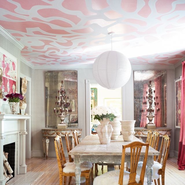 20 Painted Ceilings That Make The Entire Room So Much Cooler