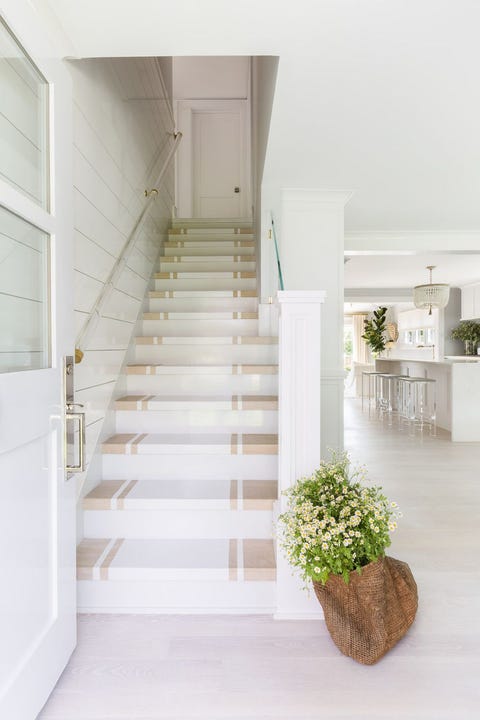 25 Pretty Painted Stair Ideas Creative Ways To Paint A