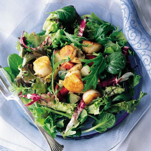 pan seared scallop salad