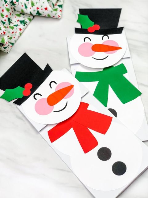 christmas crafts for kids — paperbag snowman puppet