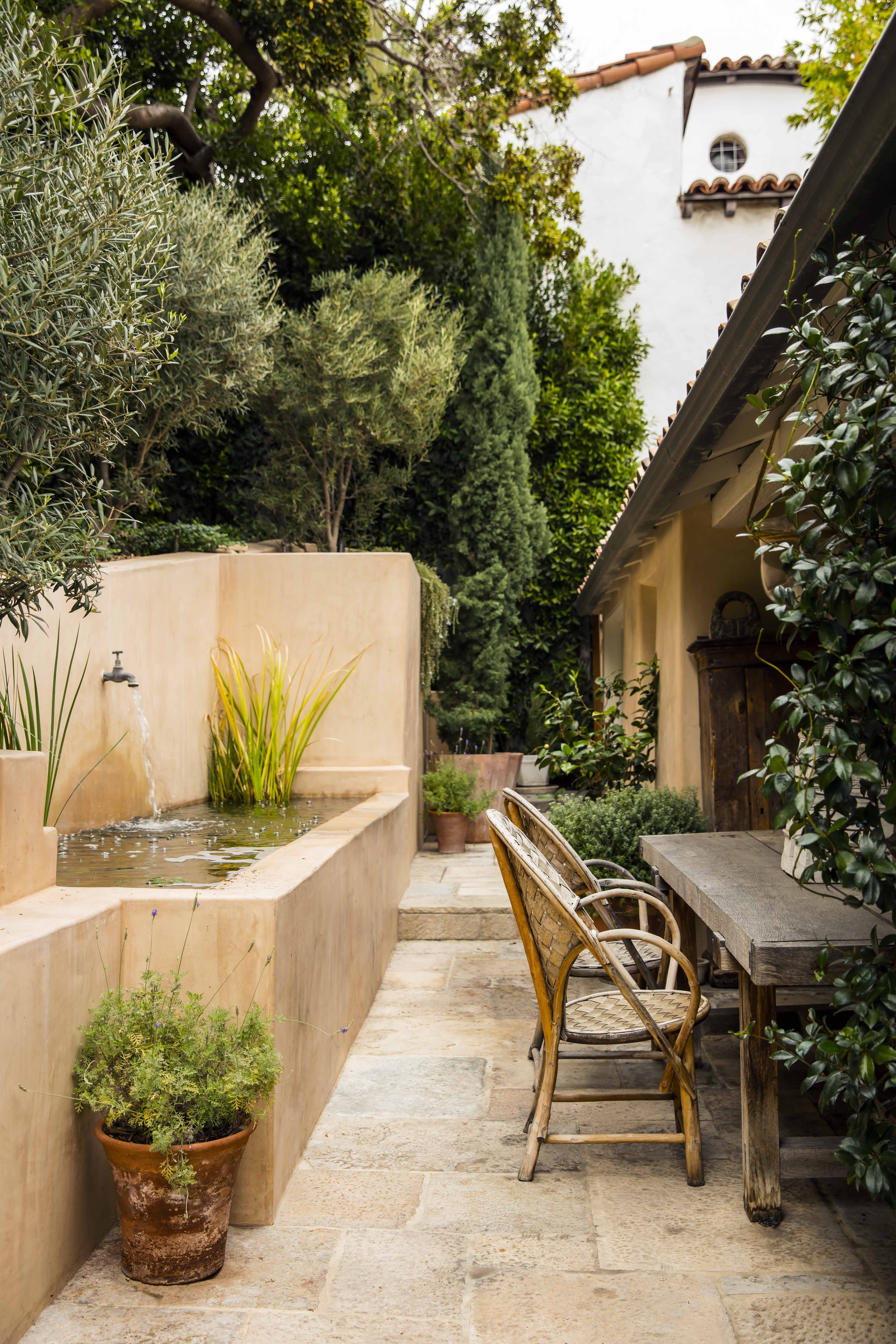 Garden patio with romantic gallery