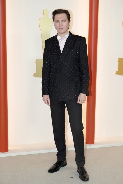 paul dano en la gala de los oscar 2023