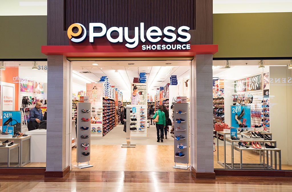 payless closing sales