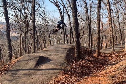 mountain biking for beginners best destinations mountain biking for beginners best destinations