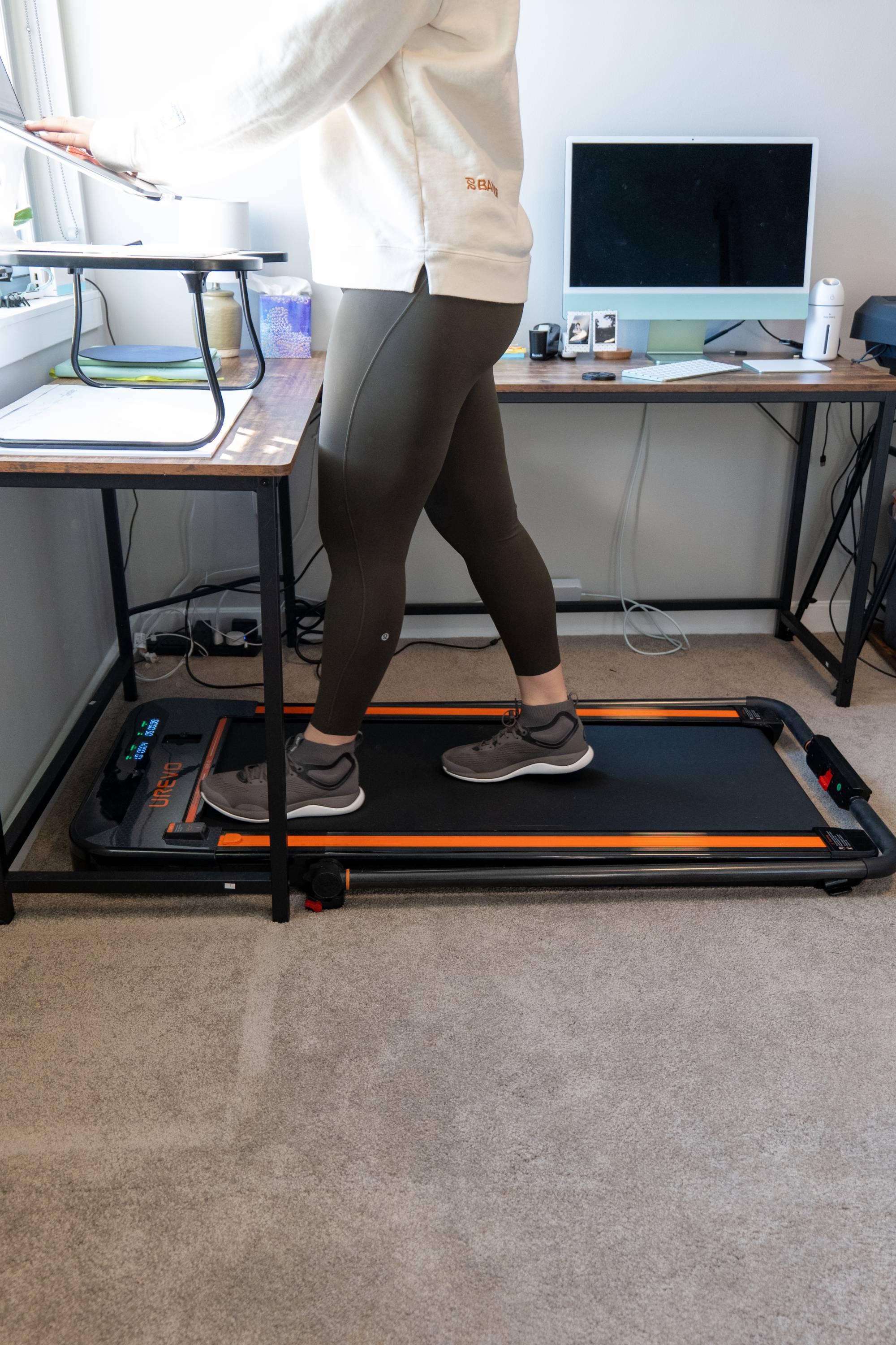 Exactly How to Maximize the Benefits of Walking While You Work