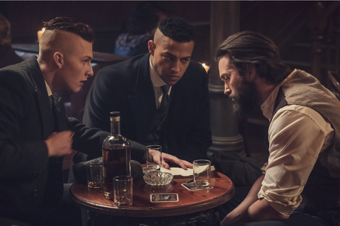 Peaky Blinders sezon 5 (00.01 BST Cuma 9 Ağustos'a kadar ambargolu ambargo)