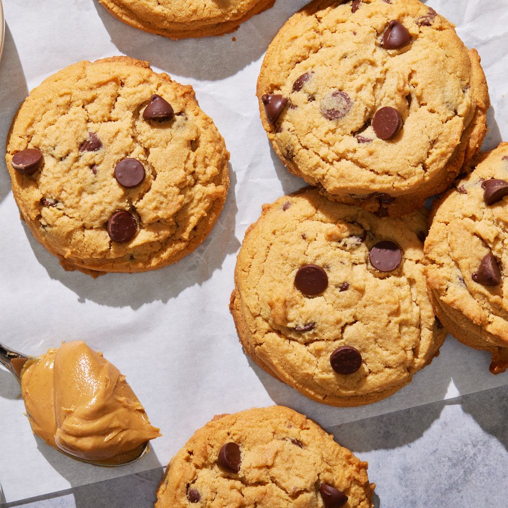 Need Cookies ASAP? Turn To This Peanut Butter Chocolate Chip Recipe