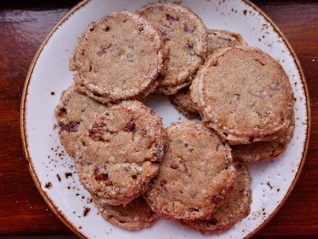 pecan sandies  delishcom