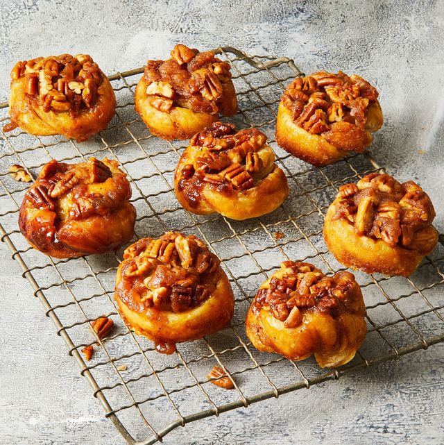 pecan sticky buns for thanksgiving breakfast