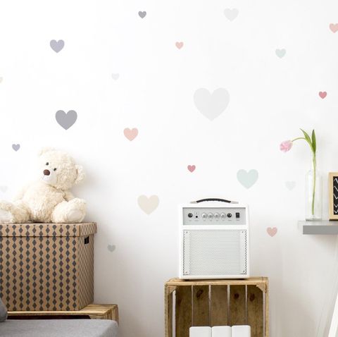 Featured image of post Pintar Corazones En La Pared Pintar las paredes de la casa es una de las tareas m s sencillas de bricolaje que puedes hacer t mismo