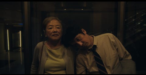 pen15 “yuki” episode 211 a day in the life of yuki yuki mutsuko erskine and hideki masayuki yonezawa, shown courtesy of hulu