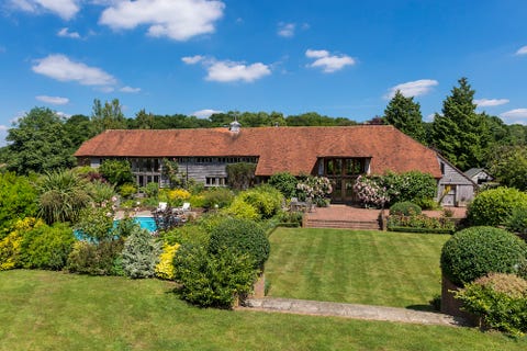 Incredible 18th Century Barn Conversion For Sale in Mayfield Village ...