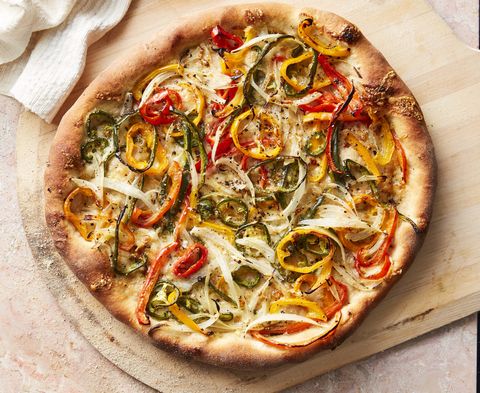 Hot-Pepper and Onion Pizza