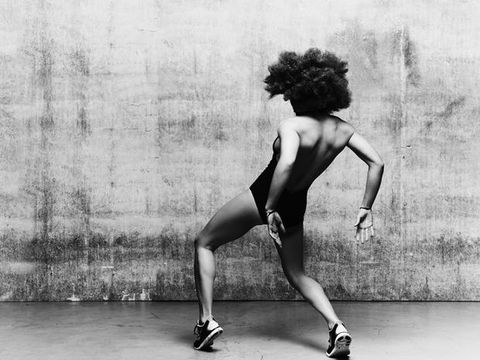 Human leg, Monochrome, Style, Knee, Calf, Black-and-white, Thigh, Back, Monochrome photography, Waist, 
