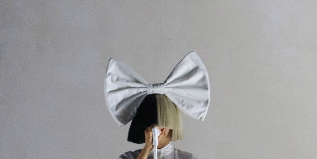 Taylor Swift Fans Are Calling Out Sia For Allegedly Wearing ... - 