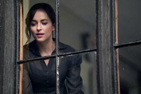 dakota johnson as anne elliot in persuasion