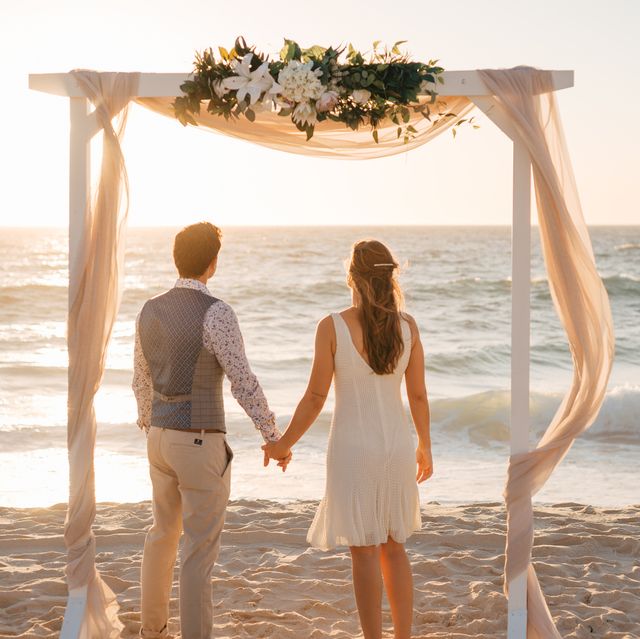 perth beach wedding couple