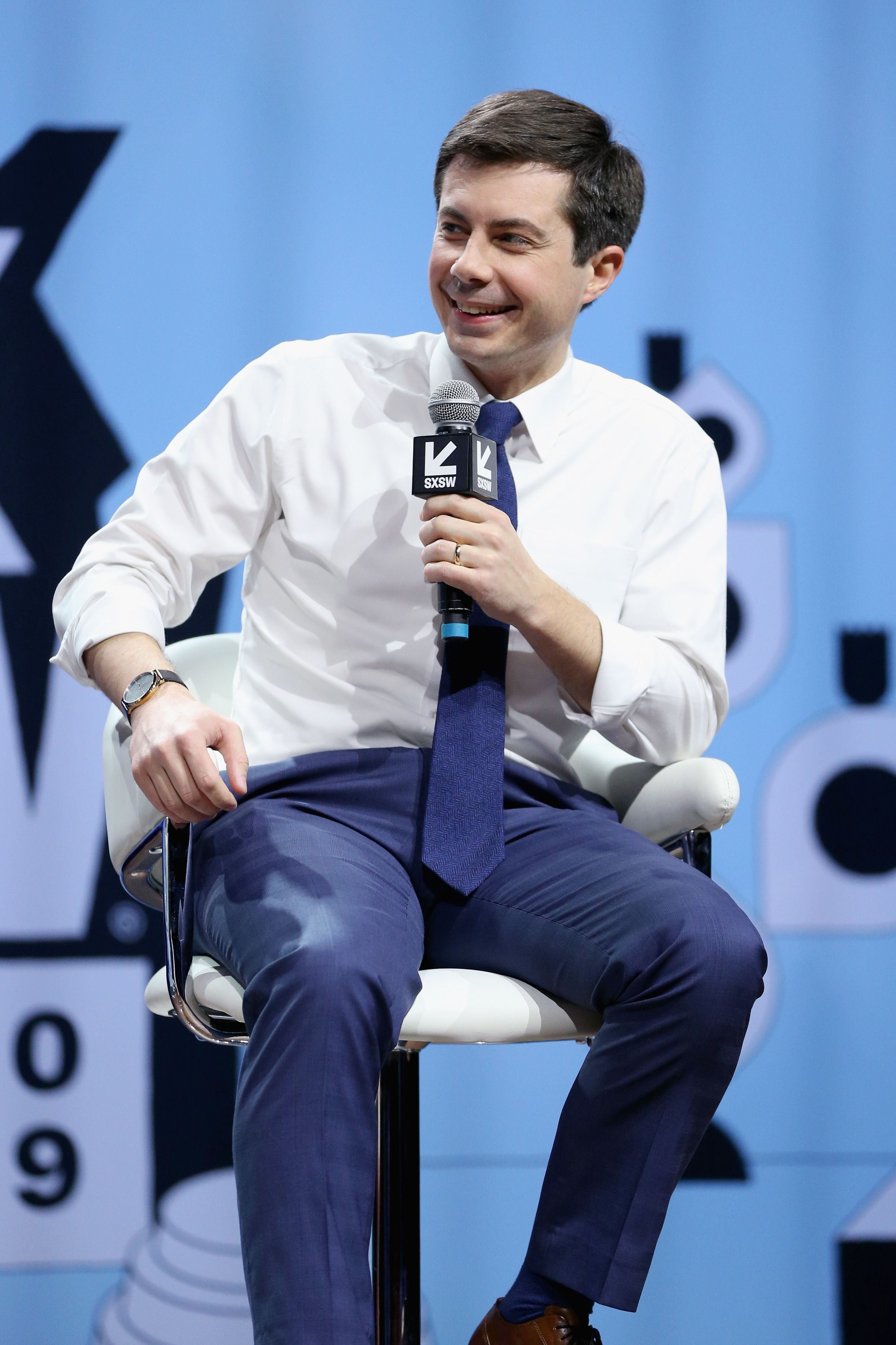 Aesthetic Appreciation Thursday ;) : R/Pete_Buttigieg