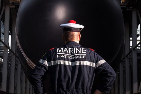 yema navygraf marine nationale