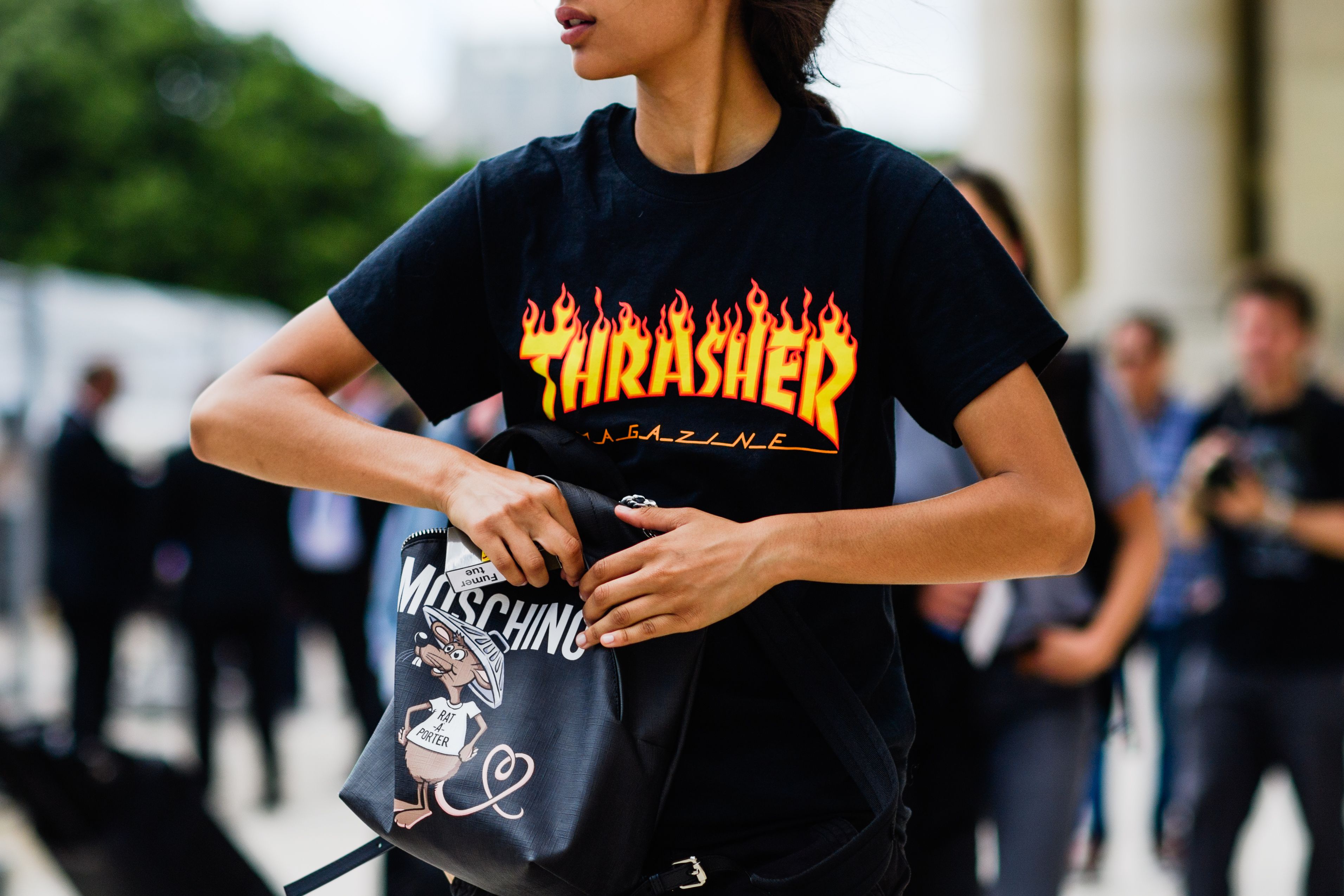 womens baggy white tee