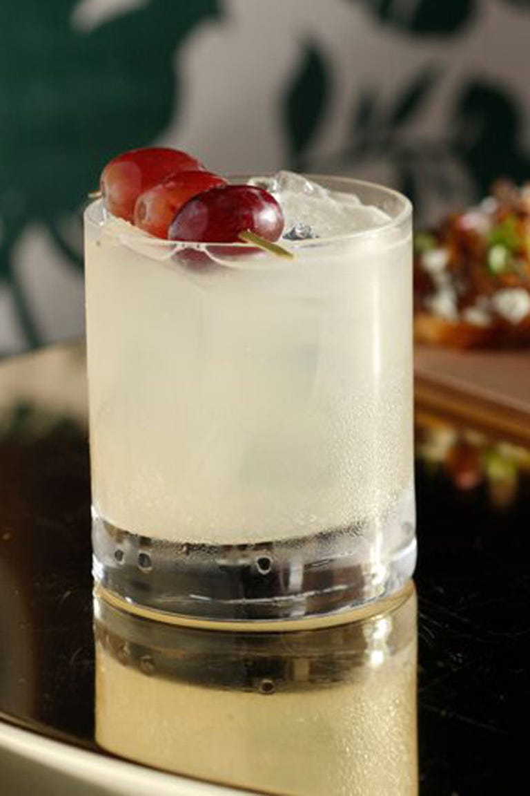 14 Lemon Cocktails to Try in 2018 - Yummy Lemon Cocktail ... 14 Lemon Cocktails to Try in 2018 - Yummy Lemon Cocktail ...