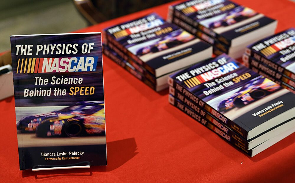 the physics of nascar the science behind the speed