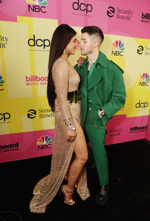 priyanka chopra and nick jonas at the 2021 billboard music awards