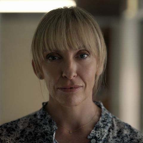 pieces of her toni collette as laura oliver in episode 101 of pieces of her cr courtesy of netflix © 2022