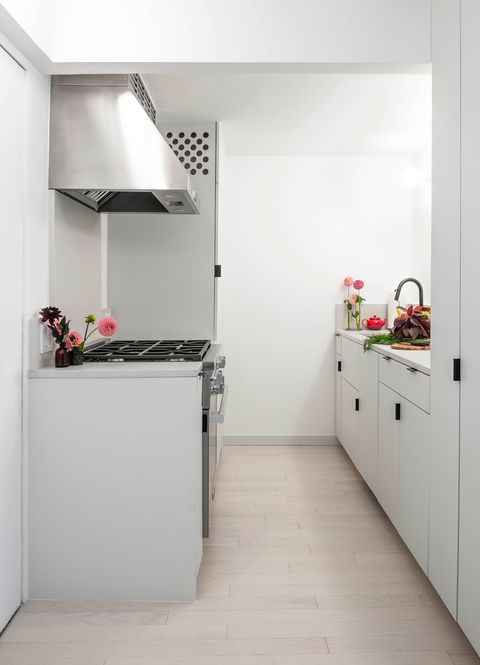 cocina minimalista decorada en gris