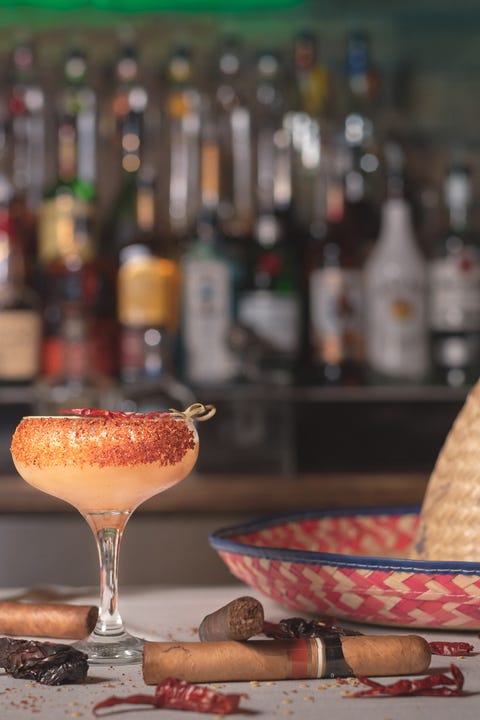 Drink, Alcoholic beverage, Liqueur, Distilled beverage, Alcohol, Wine glass, Bottle, Classic cocktail, Stemware, Daiquiri, drink, alcoholic beverage, liqueur, distilled beverage, alcohol, wine glass, bottle, classic cocktail, stemware, daiquiri,