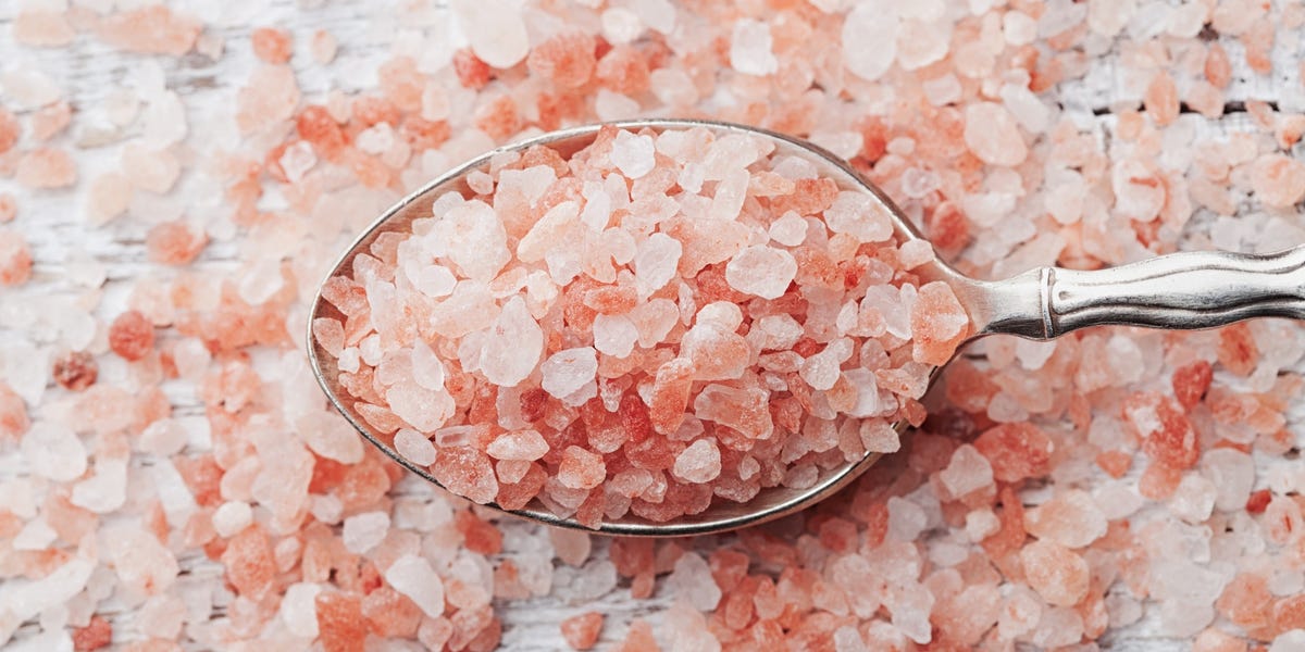 6 Healing Himalayan Pink Salt Benefits - How to Use Himalayan Salt