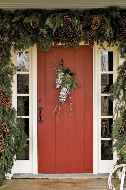 pine cone christmas door decorations