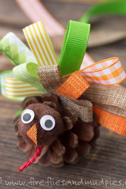 pine cone turkey craft for kids