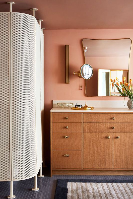 how to decorate a peach bathroom