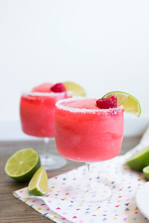 25 Best Pink Drinks For Valentine's Day - Recipes For Valentine's Day ...