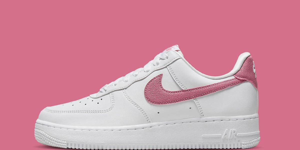 Nike Is Pushing Pink Shoes. Can the Color Comeback