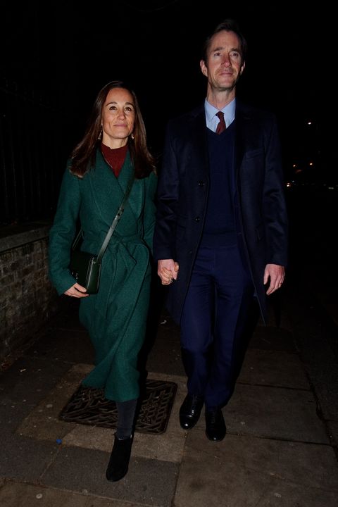 Pippa Middleton apuesta un abrigo de Mango