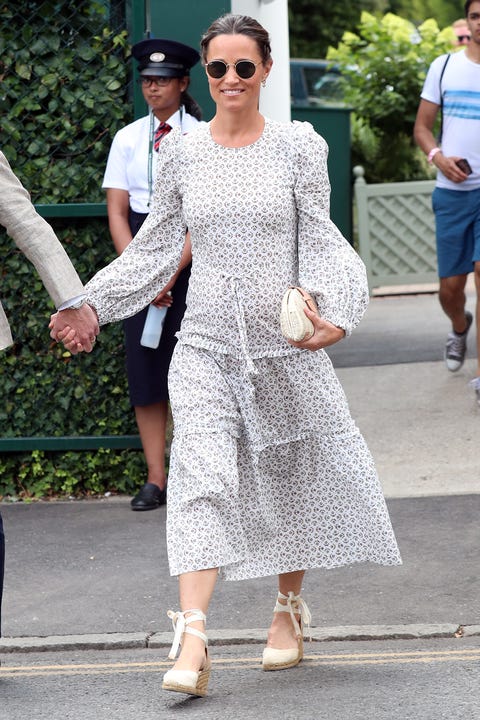 Pippa Middleton wears all-pink outfit to Wimbledon Pippa Middleton wears all-pink outfit to Wimbledon