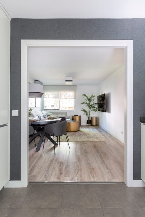 salón comedor moderno decorado en gris