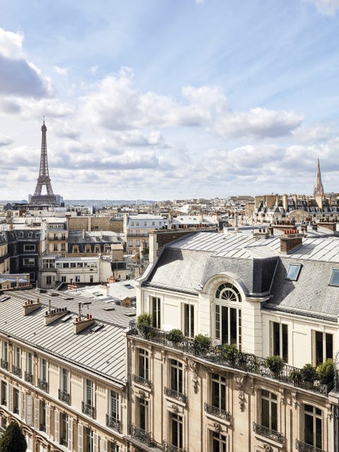 Un piso en París con decoración elegante con un punto de osadía